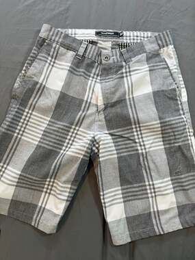 Ocean Current Plaid Shorts Gray White Men’s Size 32 Casual Flat Front